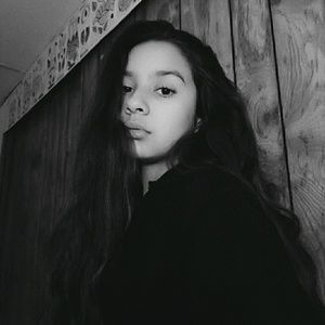 Meet your Posher, Neida